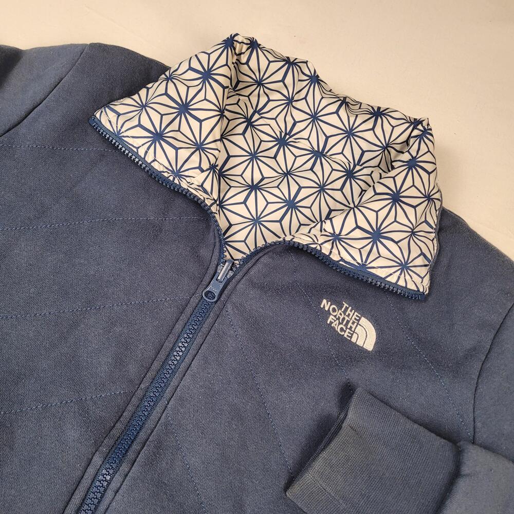 The North Face Jacket Womens Small Blue Reversible Geo Print Zip Fleece / Nylon